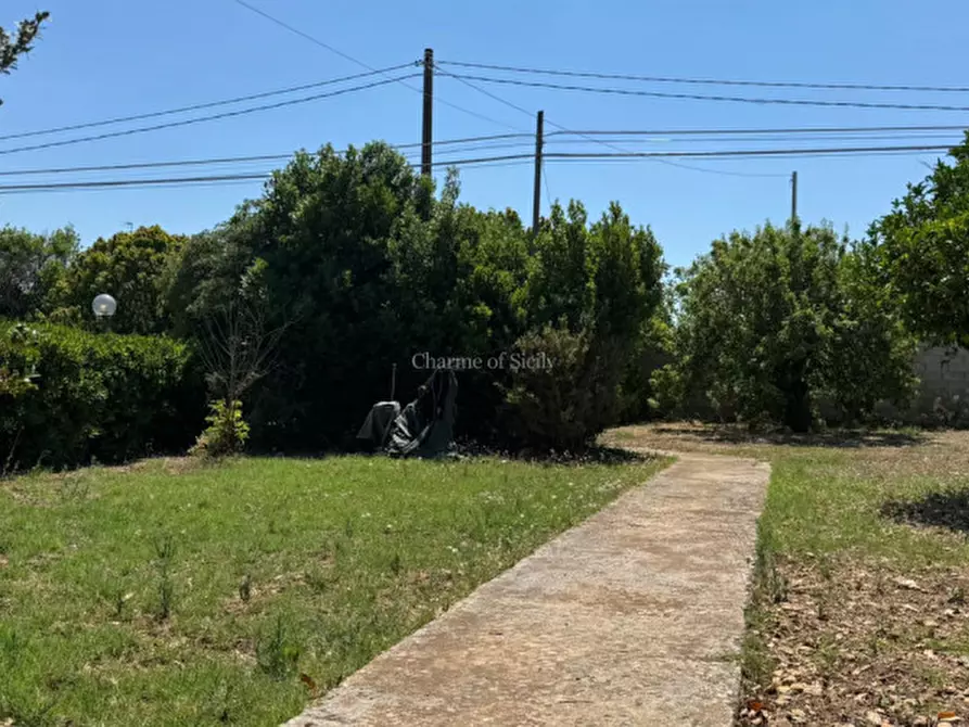 Immagine 60 di Casa indipendente in vendita  a Modica