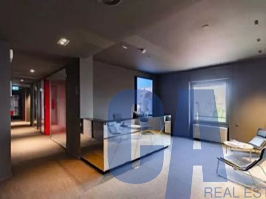 Immagine 1 di Ufficio in affitto  in PIAZZA MEDA FILIPPO a Milano