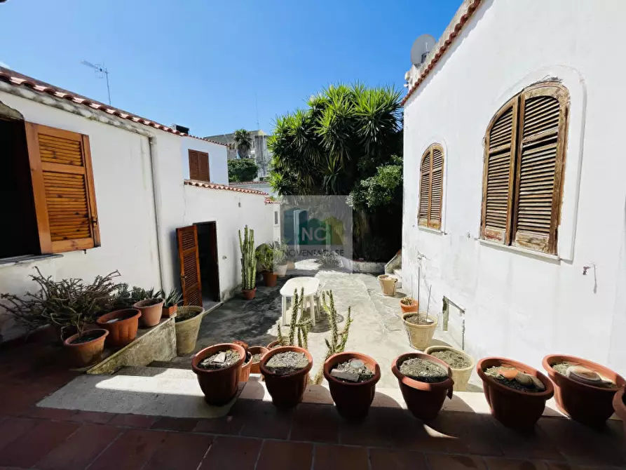 Immagine 3 di Casa indipendente in vendita  in Via Gaetano Morgera a Forio