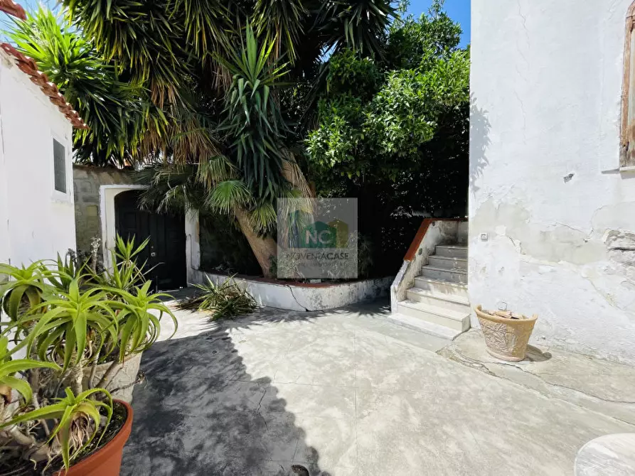 Immagine 6 di Casa indipendente in vendita  in Via Gaetano Morgera a Forio