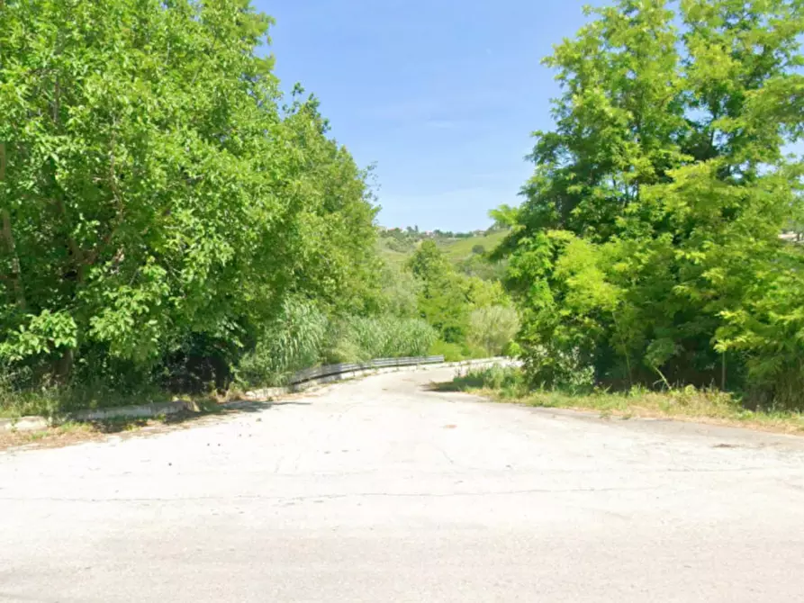 Immagine 2 di Terreno in vendita  in SS 263, Villamagna CH, Italia a Villamagna