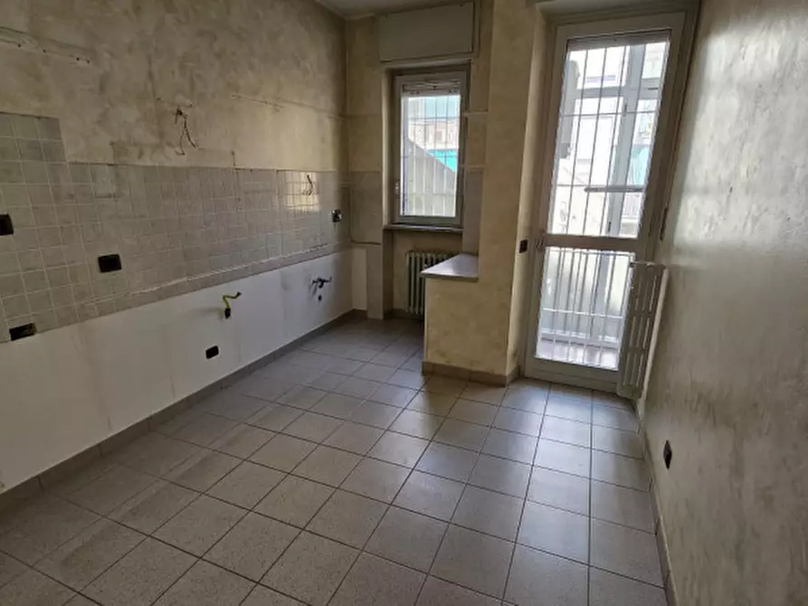 Immagine 2 di Appartamento in vendita  in VIA DUCA D'AOSTA 11 a Asti