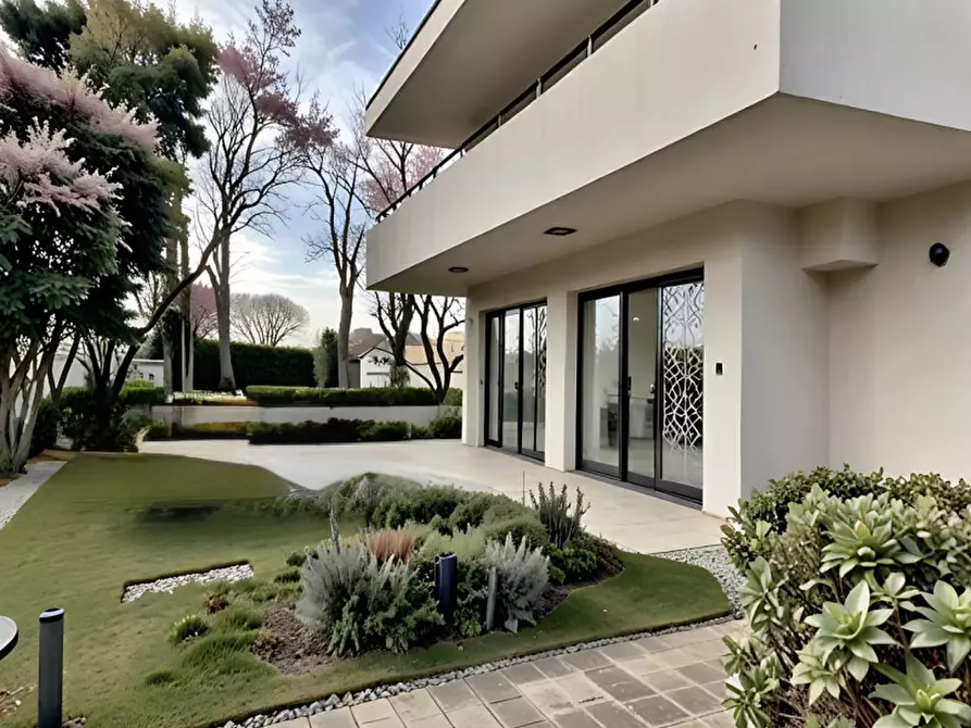 Immagine 1 di Casa indipendente in vendita  in Via Contea a Quinto Di Treviso