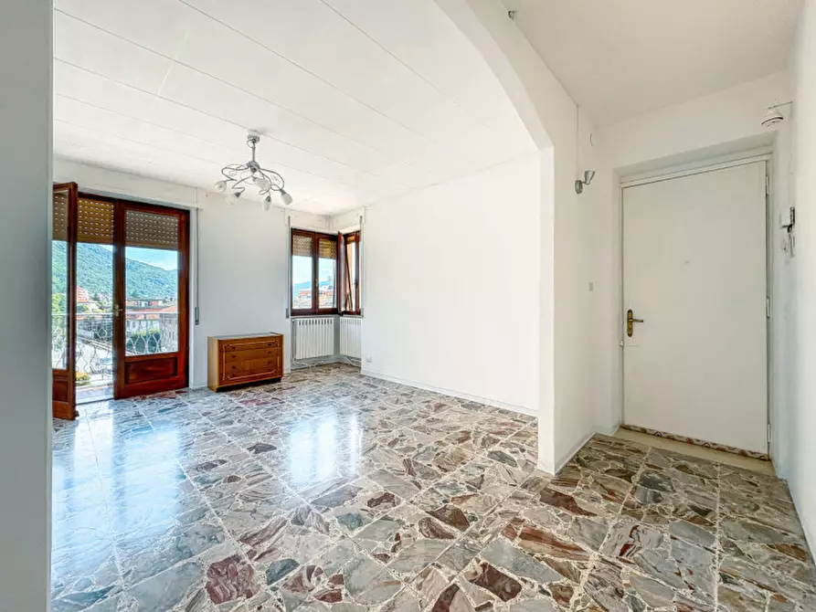 Immagine 5 di Appartamento in vendita  in Via Antonio Pacinotti 10 a Omegna