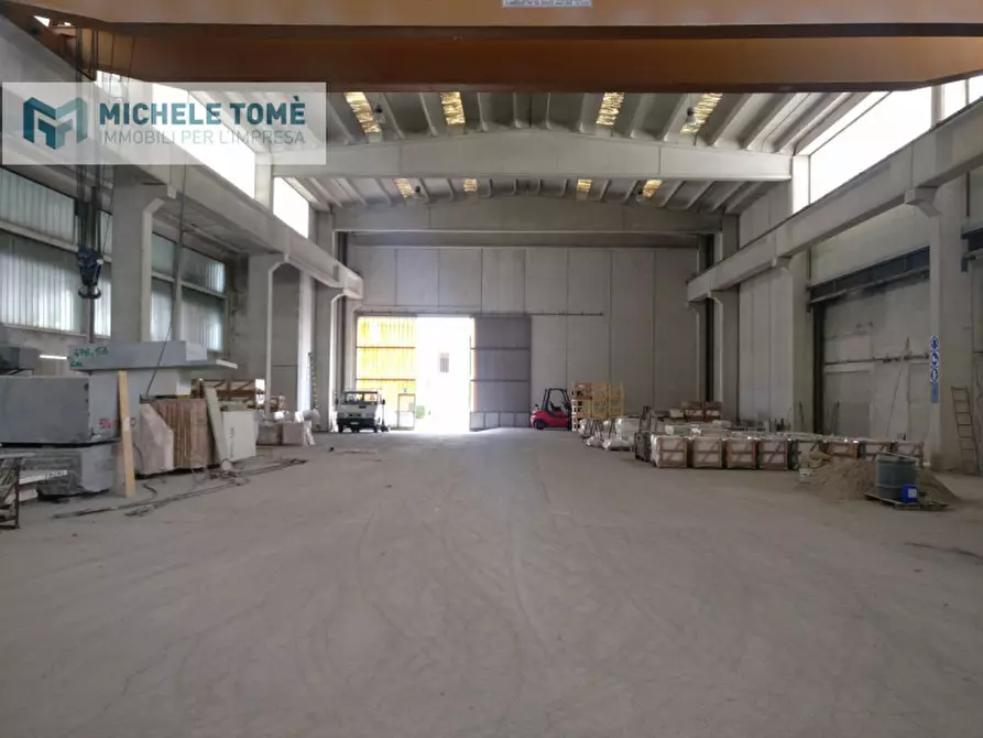 Immagine 4 di Capannone industriale in affitto  in località paradiso di sotto a Peschiera Del Garda