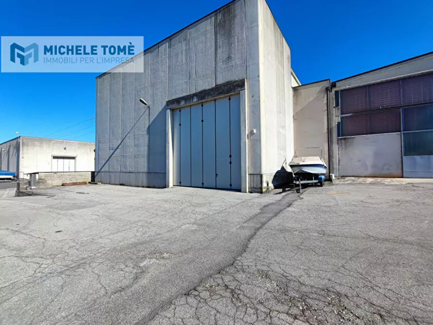 Immagine 5 di Capannone industriale in affitto  in località paradiso di sotto a Peschiera Del Garda