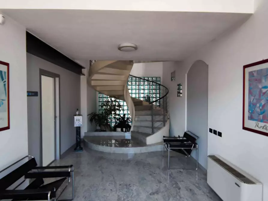 Immagine 12 di Capannone industriale in affitto  in località paradiso di sotto a Peschiera Del Garda