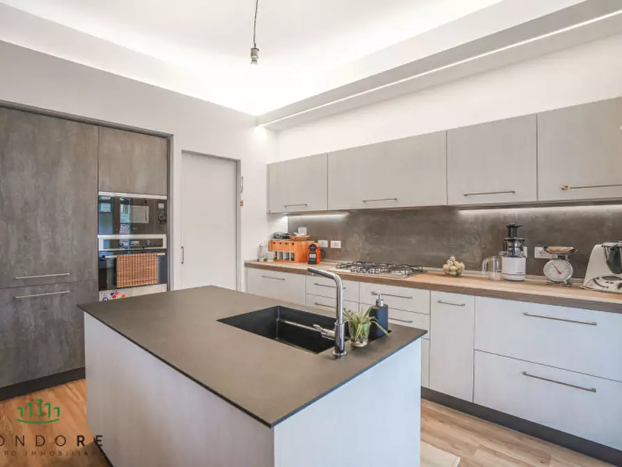 Immagine 14 di Appartamento in vendita  in Via Bettini a Sasso Marconi