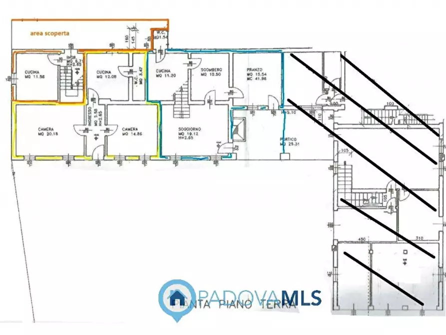 Immagine 4 di Casa trifamiliare in vendita  in Via Sette Martiri a Padova