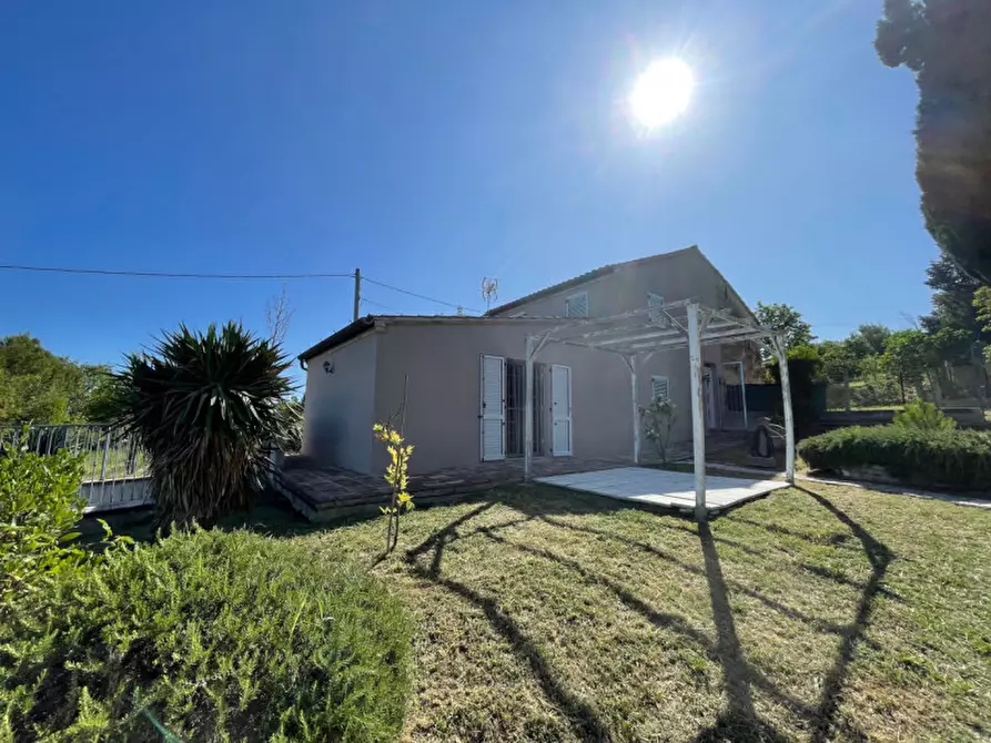 Immagine 1 di Villetta a schiera in vendita  a Senigallia