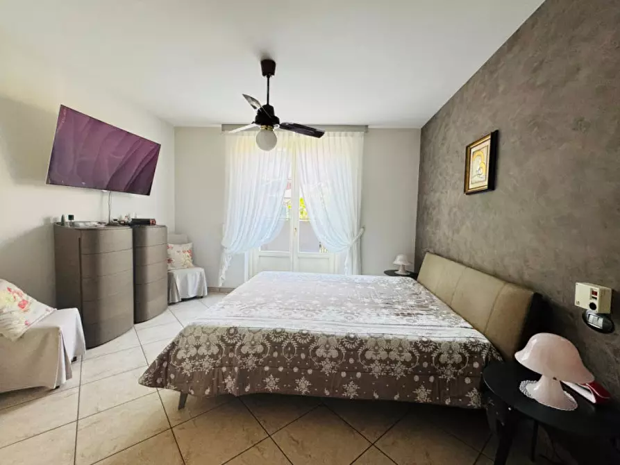 Immagine 15 di Villa in vendita  a Ghedi