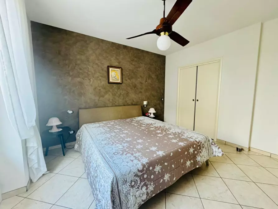 Immagine 17 di Villa in vendita  a Ghedi