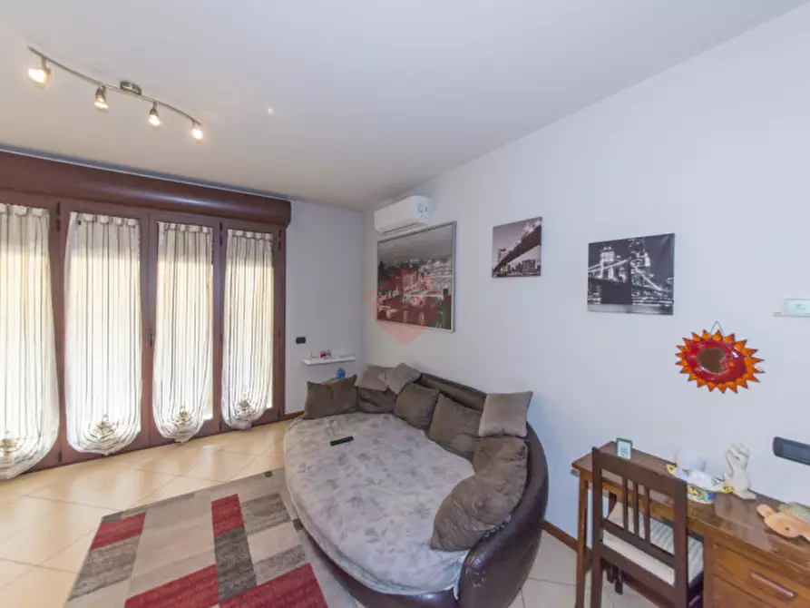 Immagine 9 di Appartamento in vendita  in Via Edmondo De Amicis 6 a Gorgonzola