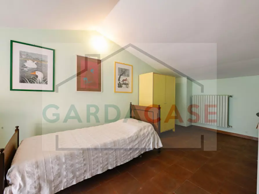 Immagine 25 di Casa bifamiliare in vendita  a Manerba Del Garda