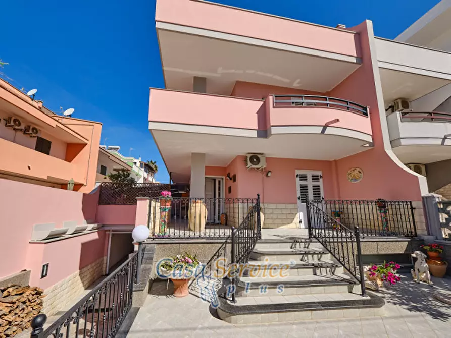 Immagine 1 di Villa in vendita  in Via Elia Franich a Gallipoli
