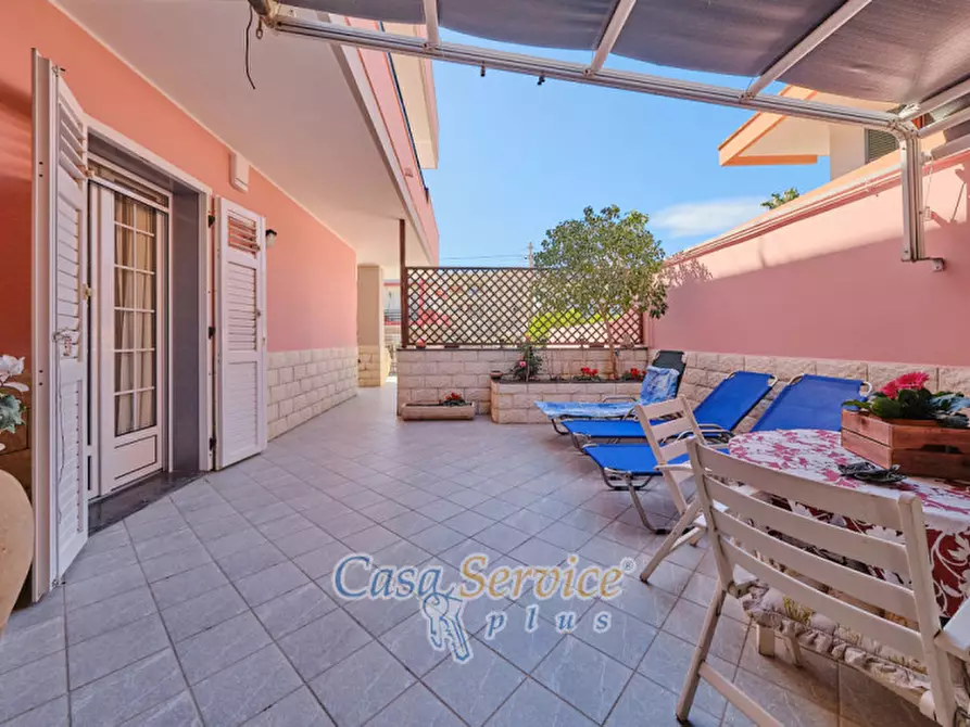 Immagine 3 di Villa in vendita  in Via Elia Franich a Gallipoli