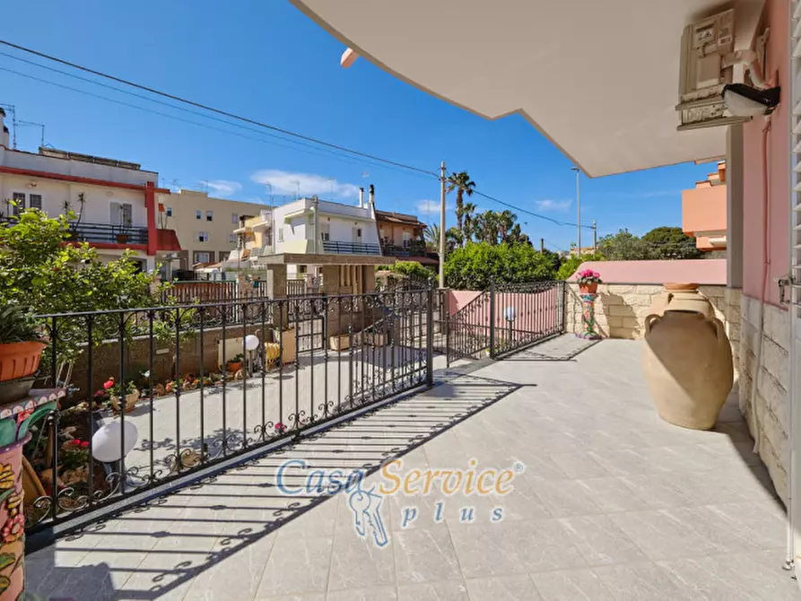 Immagine 9 di Villa in vendita  in Via Elia Franich a Gallipoli