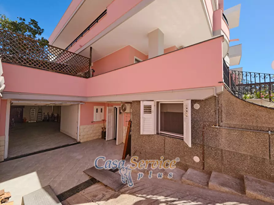 Immagine 11 di Villa in vendita  in Via Elia Franich a Gallipoli