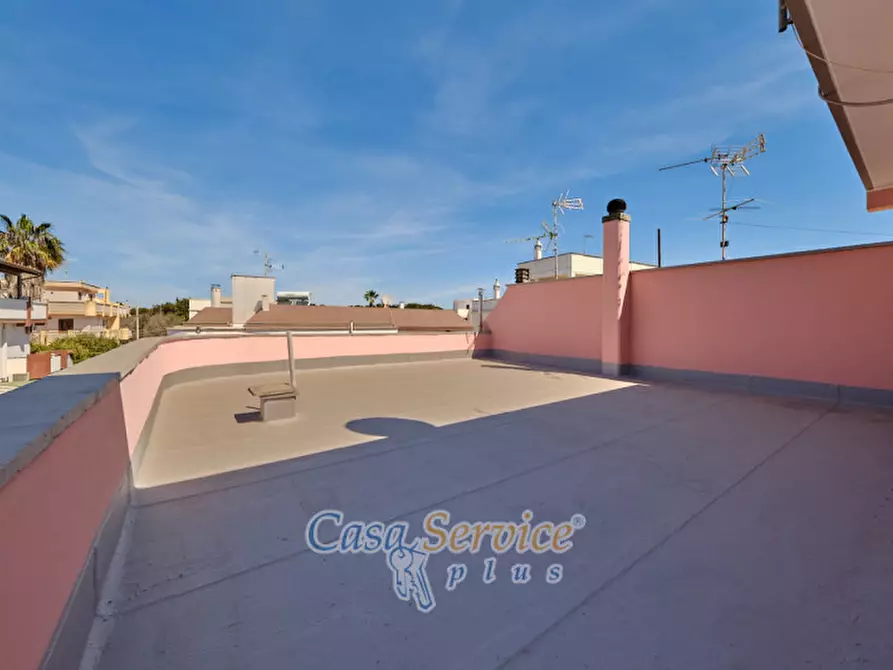 Immagine 41 di Villa in vendita  in Via Elia Franich a Gallipoli