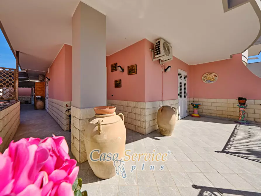 Immagine 45 di Villa in vendita  in Via Elia Franich a Gallipoli