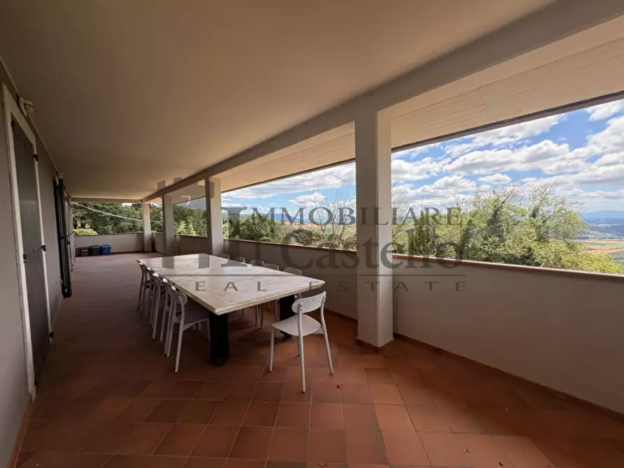 Immagine 8 di Villa in vendita  in trecine a Passignano Sul Trasimeno