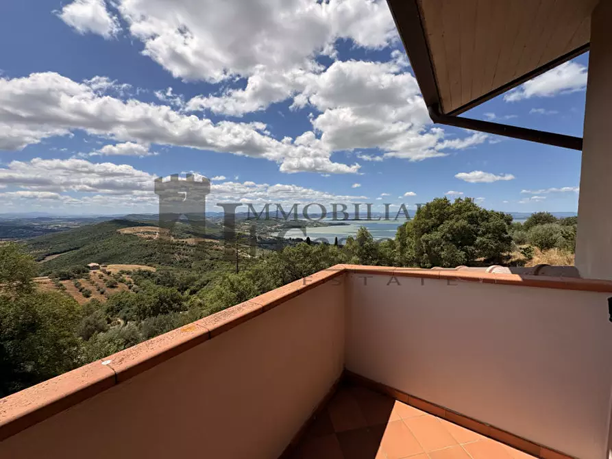 Immagine 20 di Villa in vendita  in trecine a Passignano Sul Trasimeno