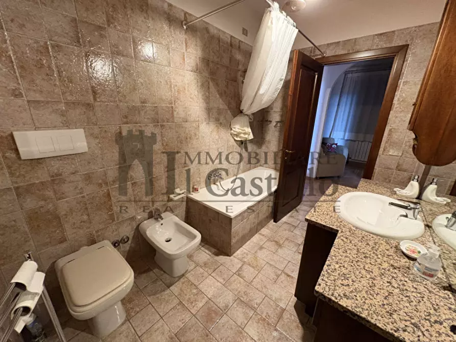 Immagine 31 di Villa in vendita  in trecine a Passignano Sul Trasimeno