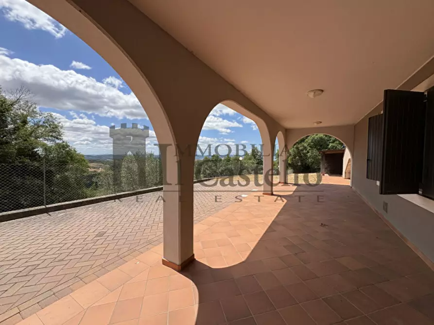 Immagine 38 di Villa in vendita  in trecine a Passignano Sul Trasimeno