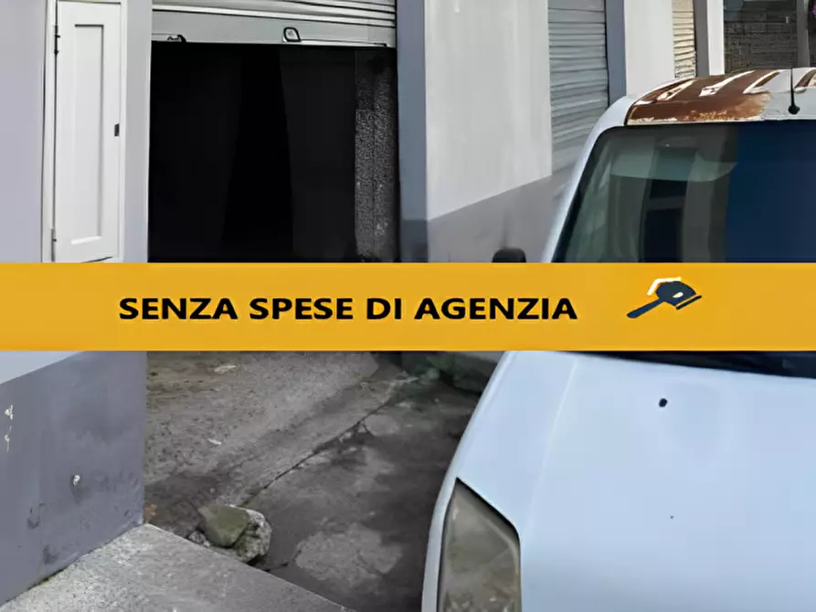 Immagine 1 di Garage in vendita  in via Ticino angolo via Val D'Aosta a Galatina