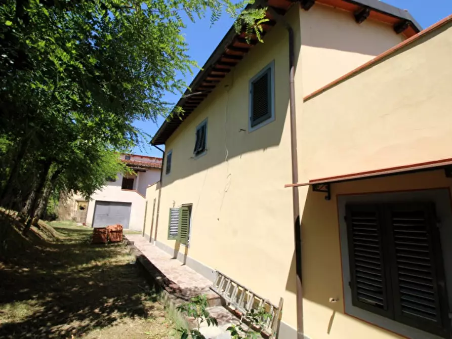 Immagine 4 di Casa indipendente in vendita  in Via Montecarlo a San Giovanni Valdarno