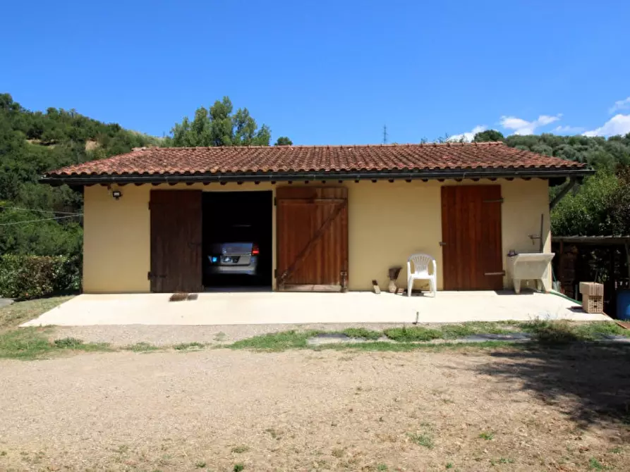 Immagine 5 di Casa indipendente in vendita  in Via Montecarlo a San Giovanni Valdarno