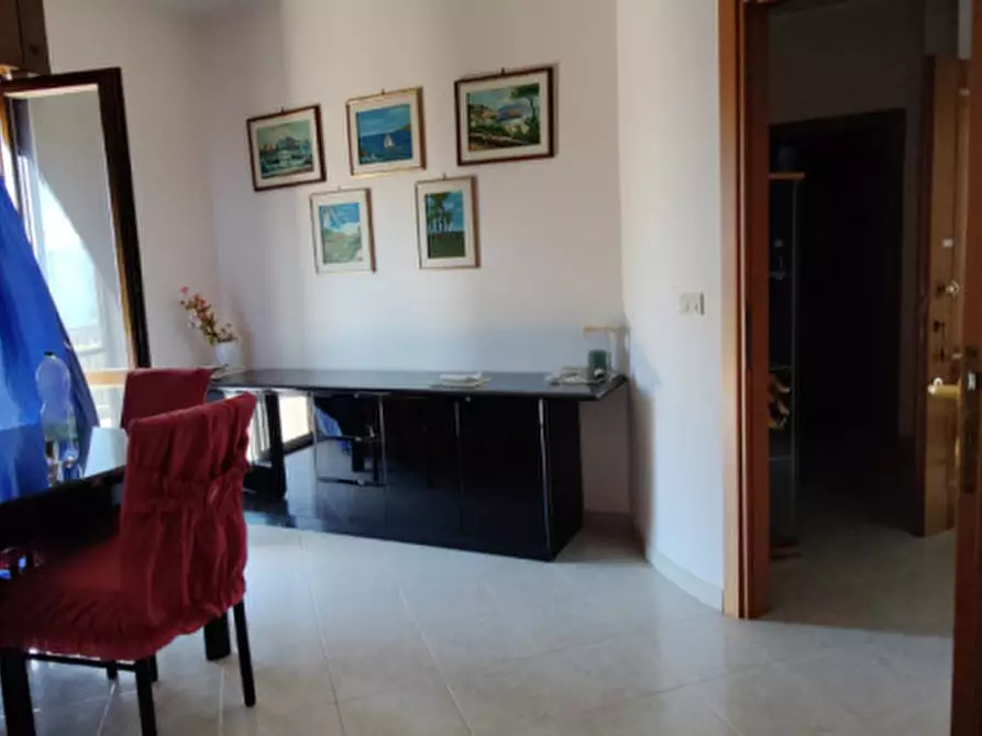 Immagine 40 di Villa in vendita  a Eboli