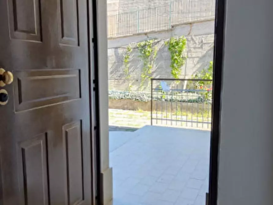 Immagine 44 di Villa in vendita  a Eboli