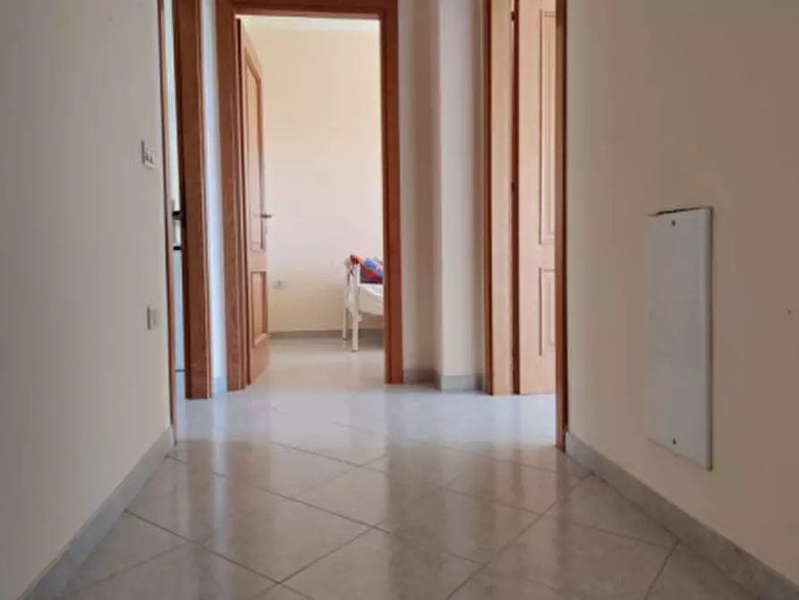 Immagine 51 di Villa in vendita  a Eboli