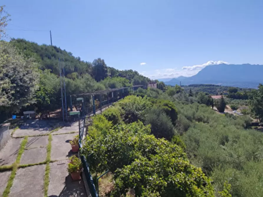 Immagine 54 di Villa in vendita  a Eboli