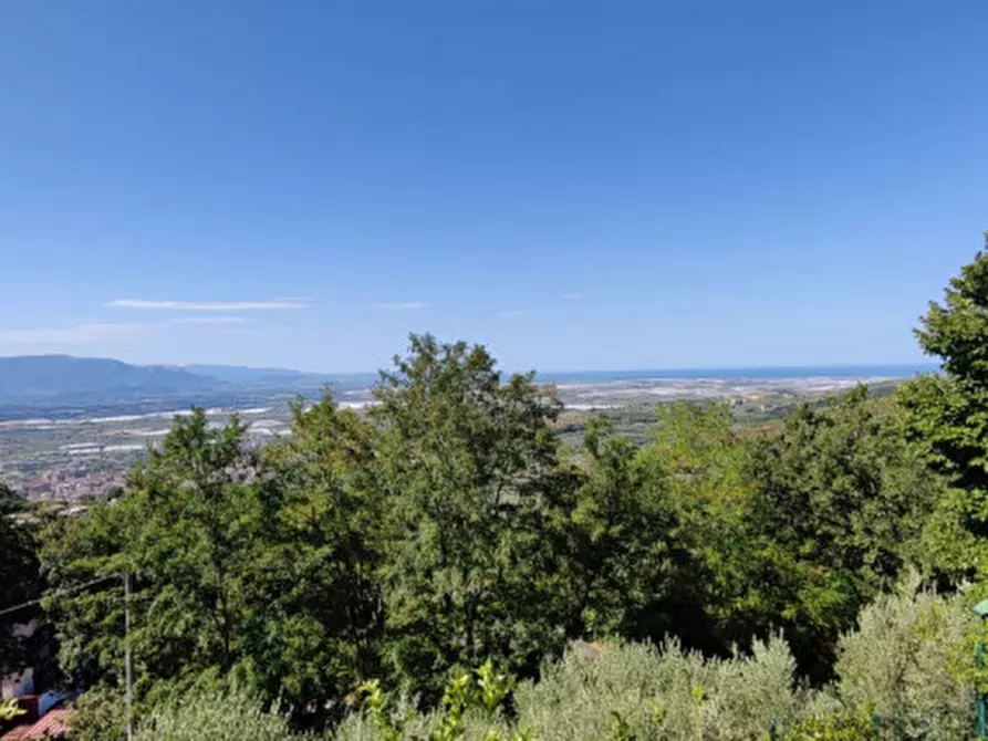 Immagine 55 di Villa in vendita  a Eboli