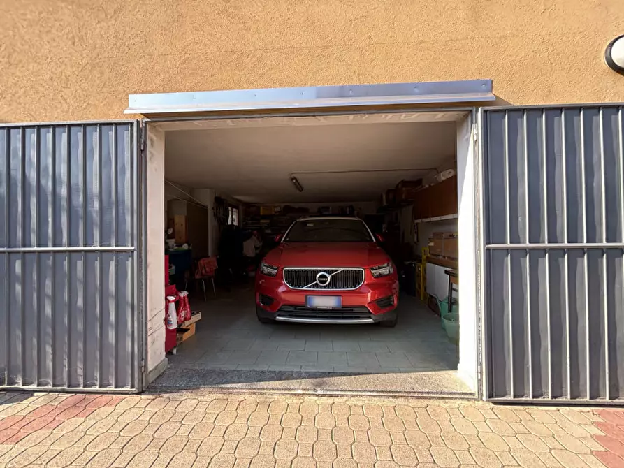 Immagine 42 di Appartamento in vendita  in Via Don Milani, 11 a Torrile