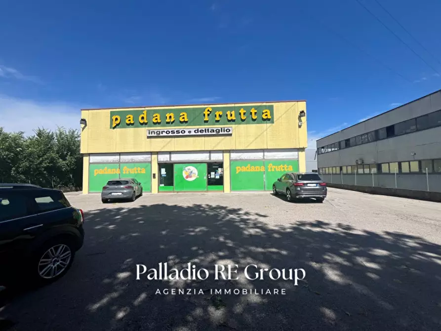 Immagine 1 di Capannone industriale in vendita  in Via Lago D'Iseo 36 a Altavilla Vicentina