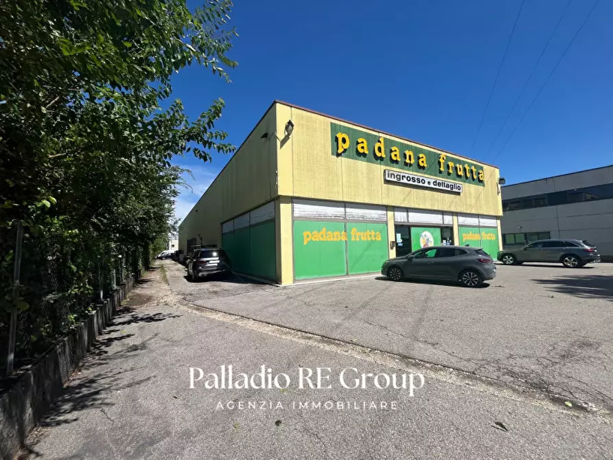 Immagine 3 di Capannone industriale in vendita  in Via Lago D'Iseo 36 a Altavilla Vicentina