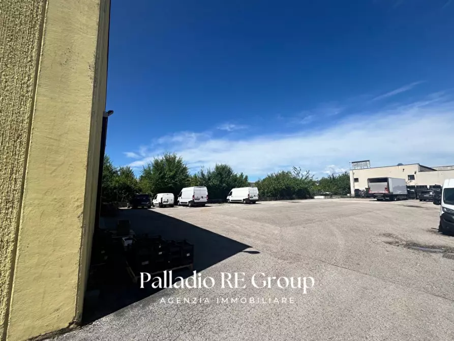 Immagine 11 di Capannone industriale in vendita  in Via Lago D'Iseo 36 a Altavilla Vicentina