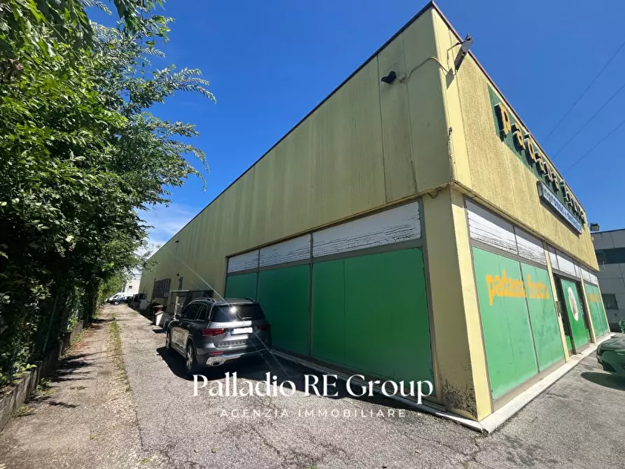 Immagine 13 di Capannone industriale in vendita  in Via Lago D'Iseo 36 a Altavilla Vicentina