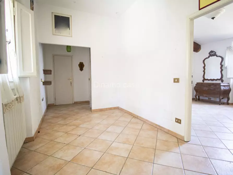 Immagine 3 di Villetta a schiera in vendita  a Signa