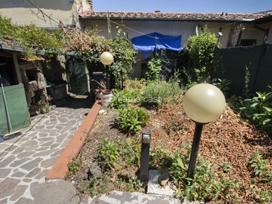 Immagine 12 di Villetta a schiera in vendita  a Signa