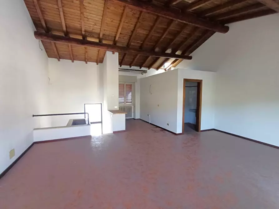 Immagine 3 di Casa indipendente in vendita  in Via Valle di Ronco a Serle