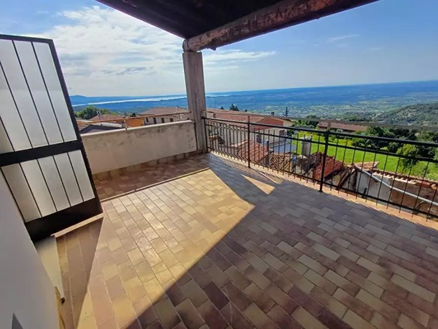 Immagine 6 di Casa indipendente in vendita  in Via Valle di Ronco a Serle