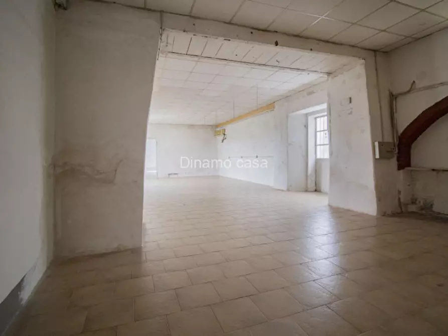 Immagine 12 di Appartamento in vendita  a Prato