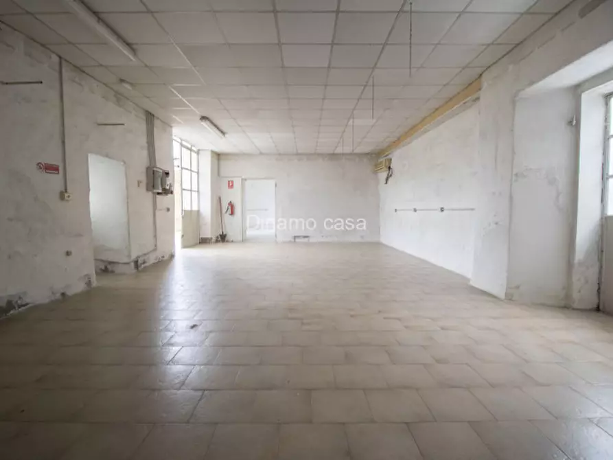 Immagine 13 di Appartamento in vendita  a Prato