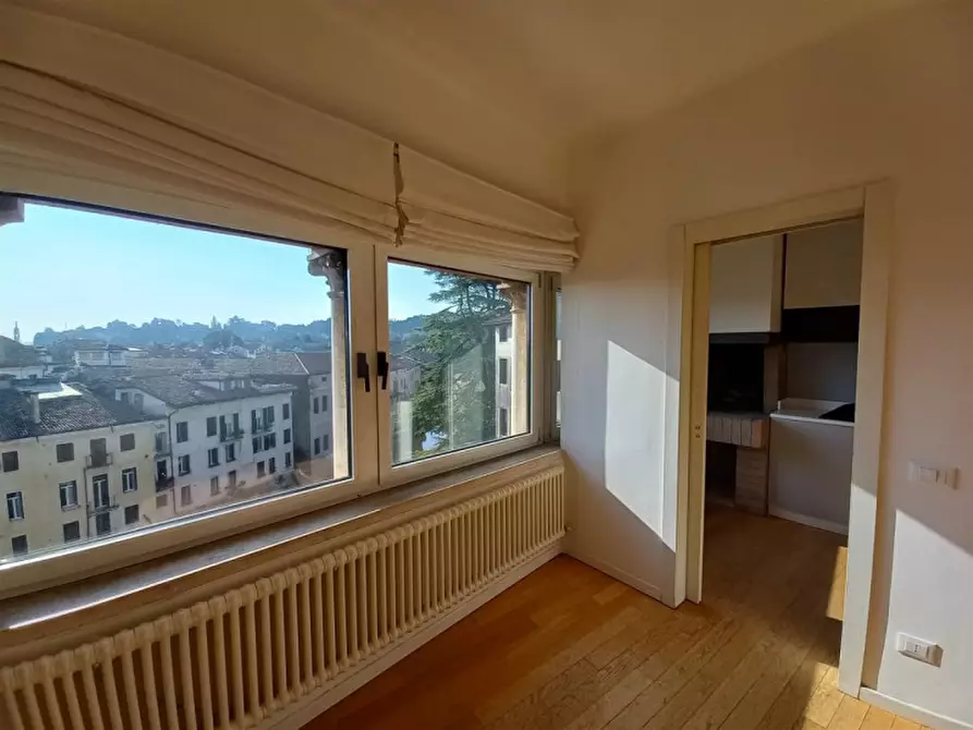 Immagine 4 di Appartamento in affitto  in CONTRA' OREFICE a Vicenza