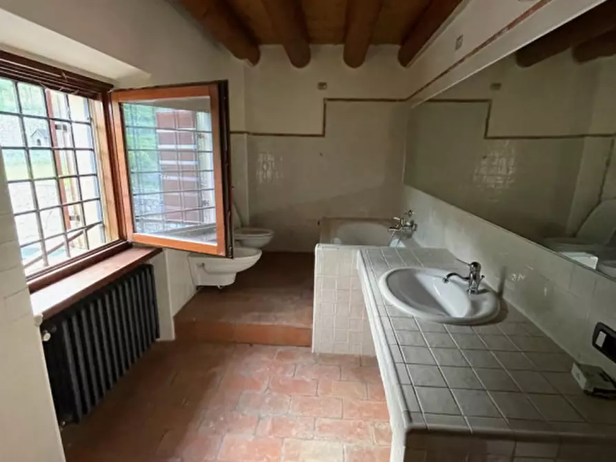 Immagine 13 di Terreno in vendita  a Tregnago