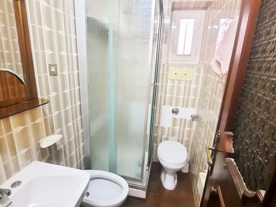 Immagine 9 di Camera in affitto  in Via Gaetano Mosca a Palermo